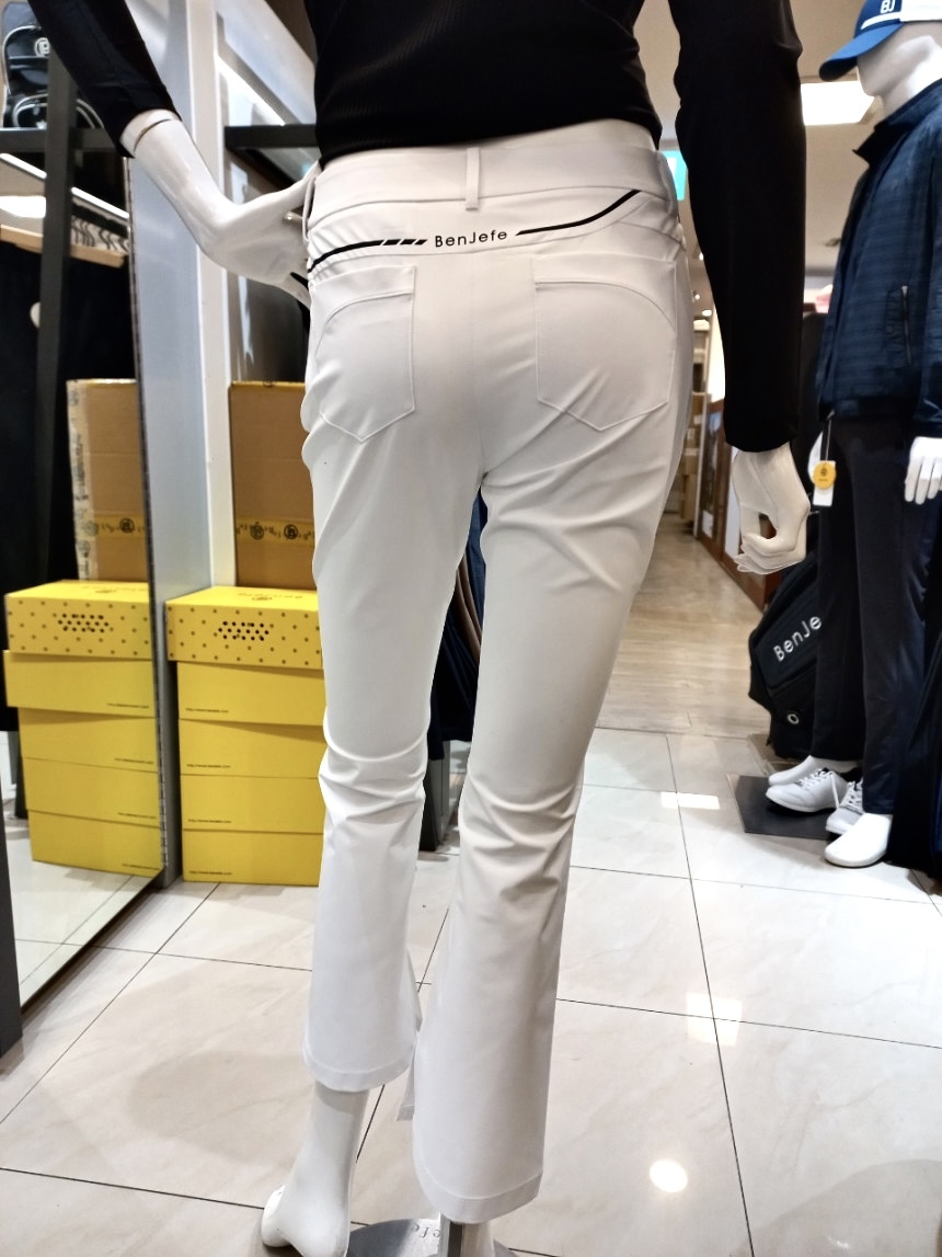 女款 M303 韓版春裝NEW7折起/韓國正品Benjefe Golf同步/優雅彈性靴型喇叭長褲/高爾夫球女裝