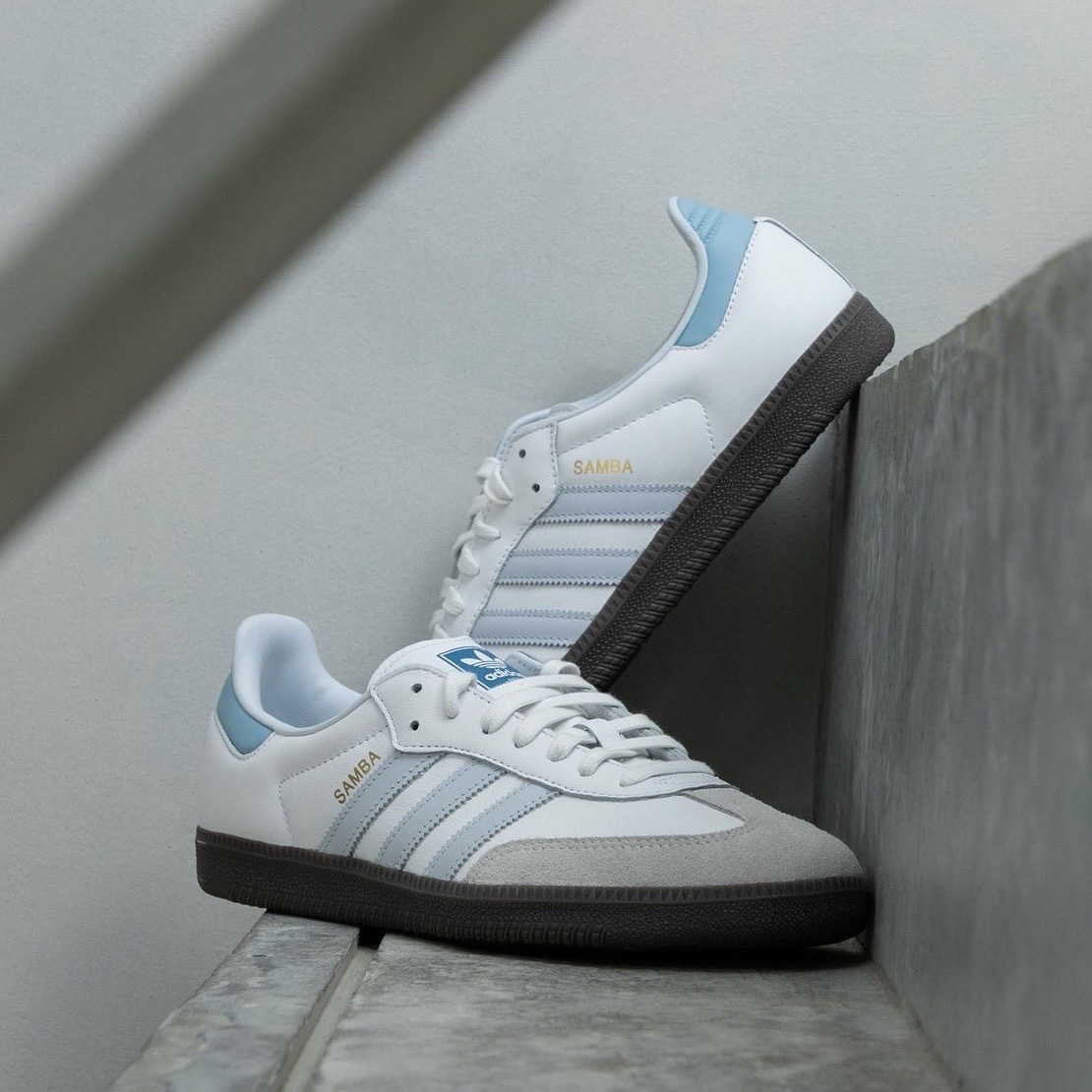 ADIDAS ORIGINALS SAMBA 寶寶藍 休閒鞋  ID2055