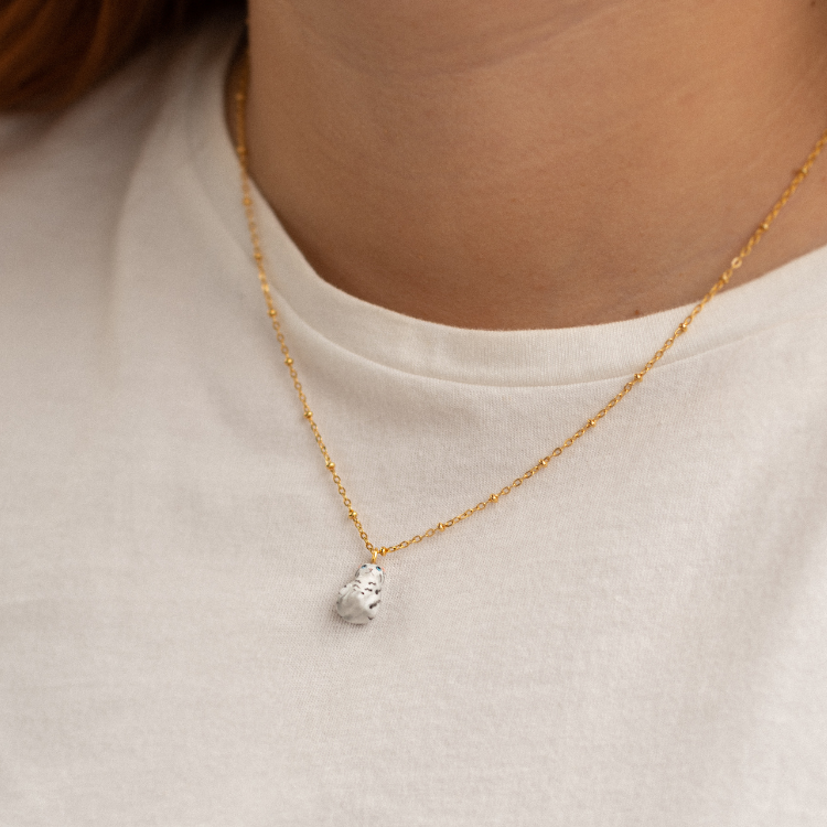 NACH 圓滿灰貓瓷項鍊