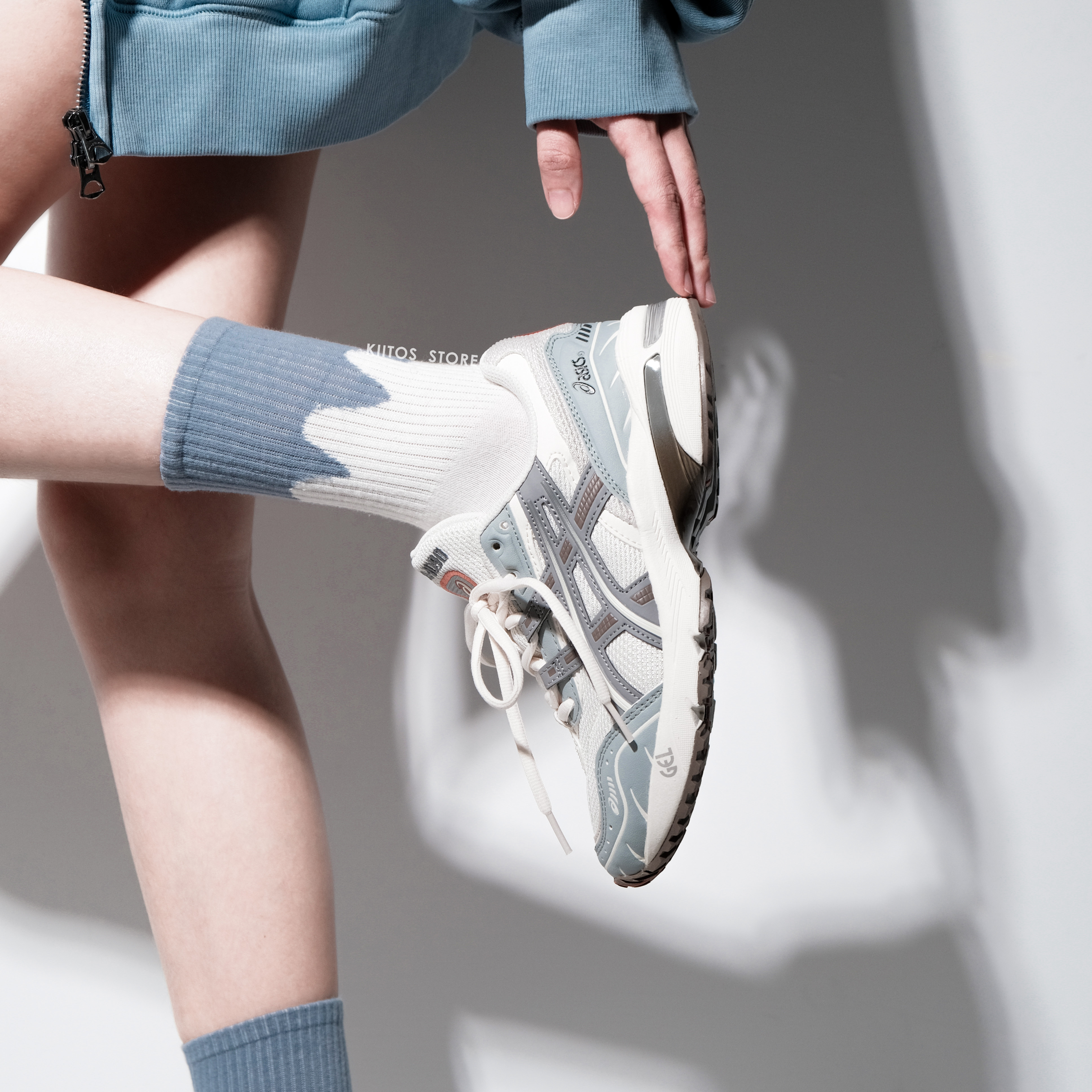 Asics Gel 1090 v1 亞瑟士  白橙 米灰藍 1203A243-021