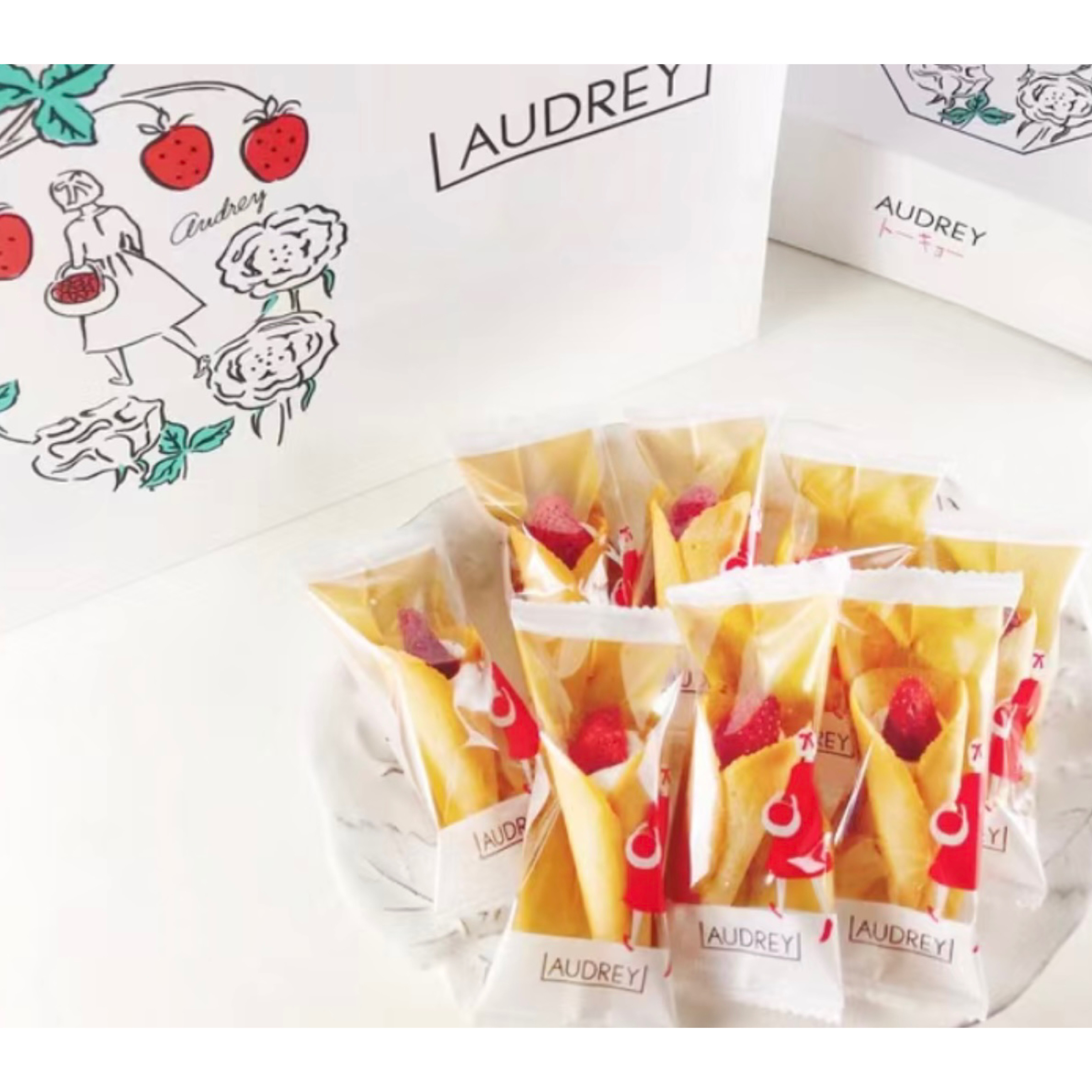 Audrey｜草莓奶油花束餅（牛奶味）