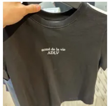 [S] ADLV A SPORTY BASIC LOGO EMBOSS PRINTING TRACK CROP T-SHIRT,BLACK, ADLV23SS-SSCBTK-BLK (SAV258)