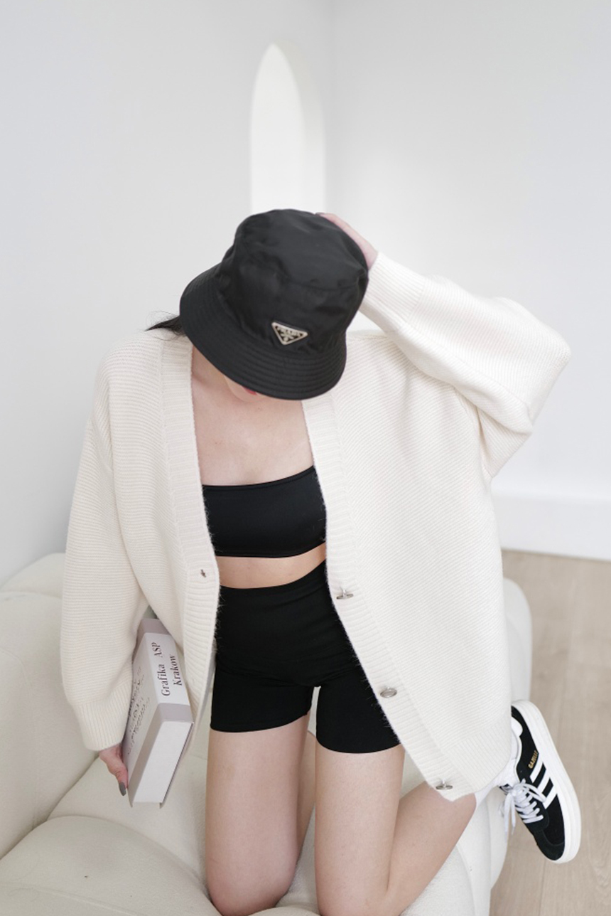 高磅厚針織灰釦外套*6色