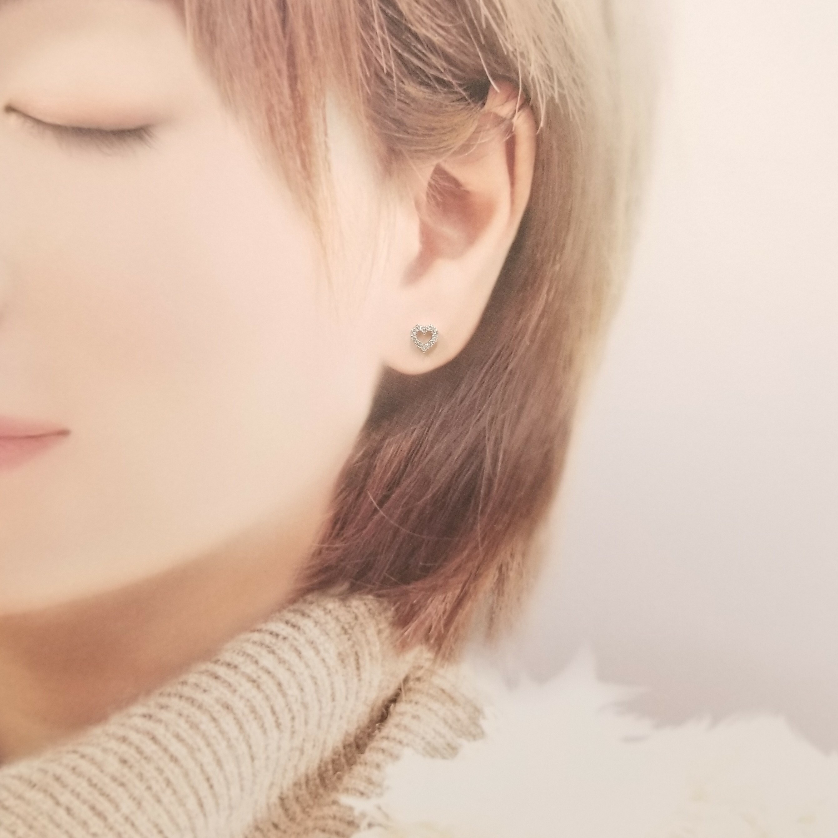 18K White Gold 0.21ct Diamond Earrings