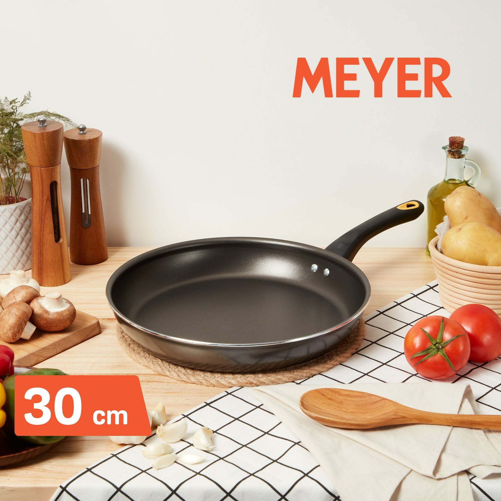 《MEYER Skyline II》耐磨輕量不沾鍋 30CM平底鍋