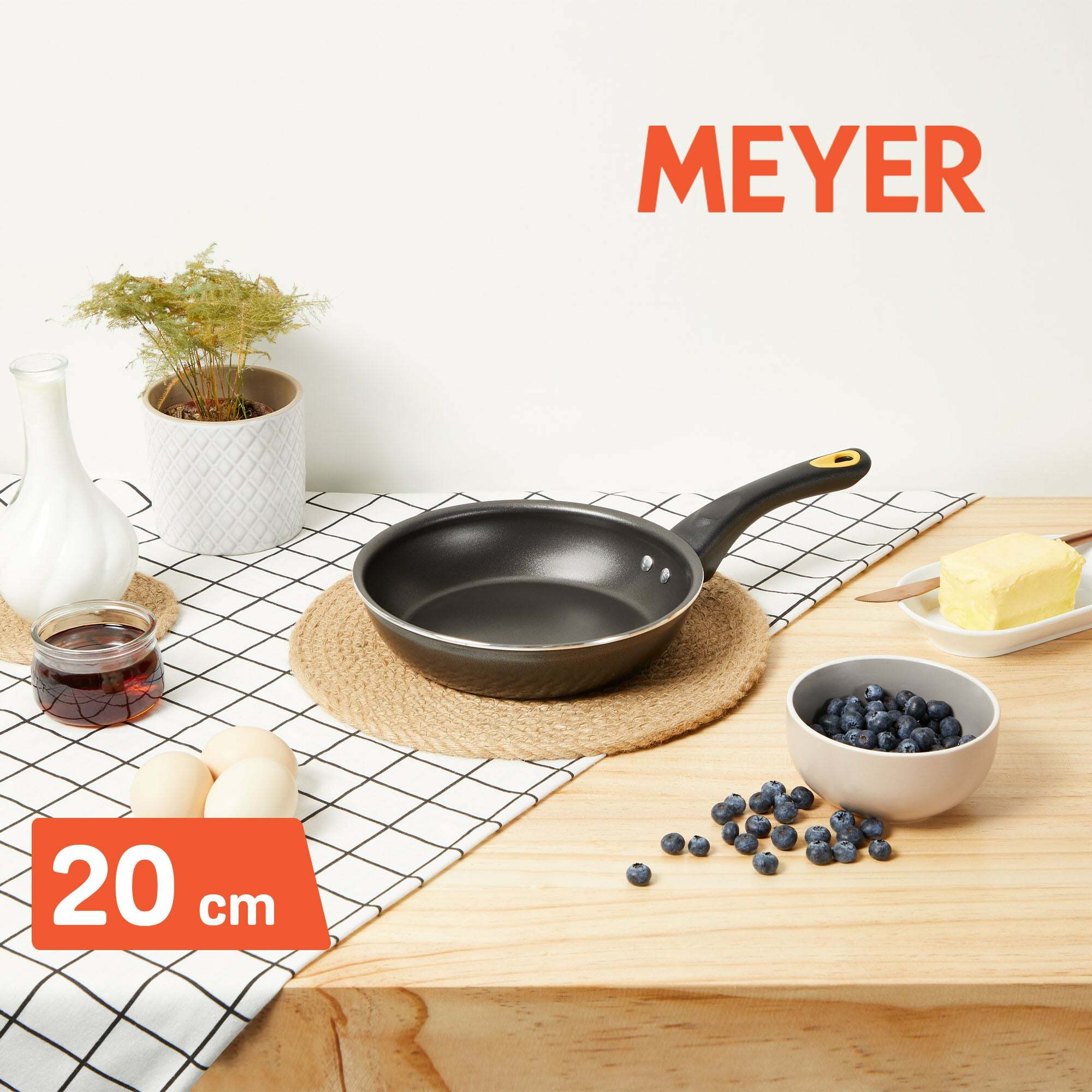 《MEYER Skyline II》耐磨輕量不沾鍋 20CM平底鍋