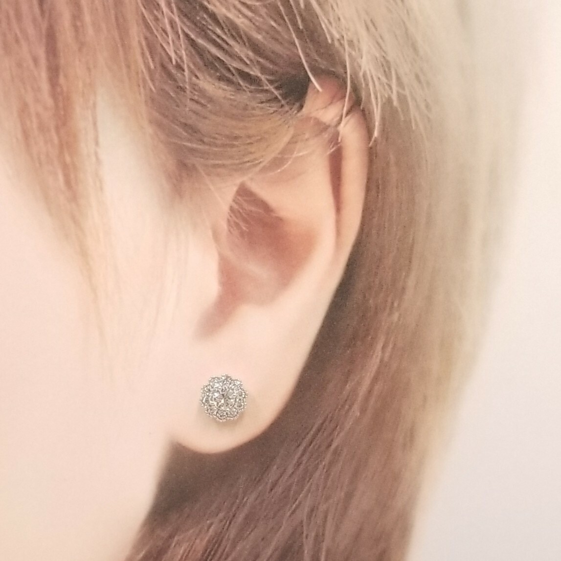 18K White Gold 0.74ct Diamond Earrings