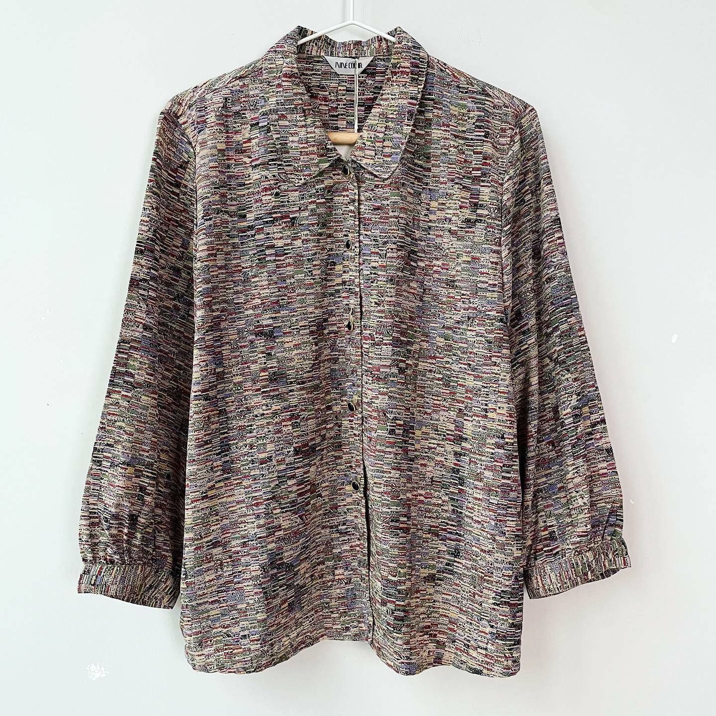 彩色電視雪花上衣