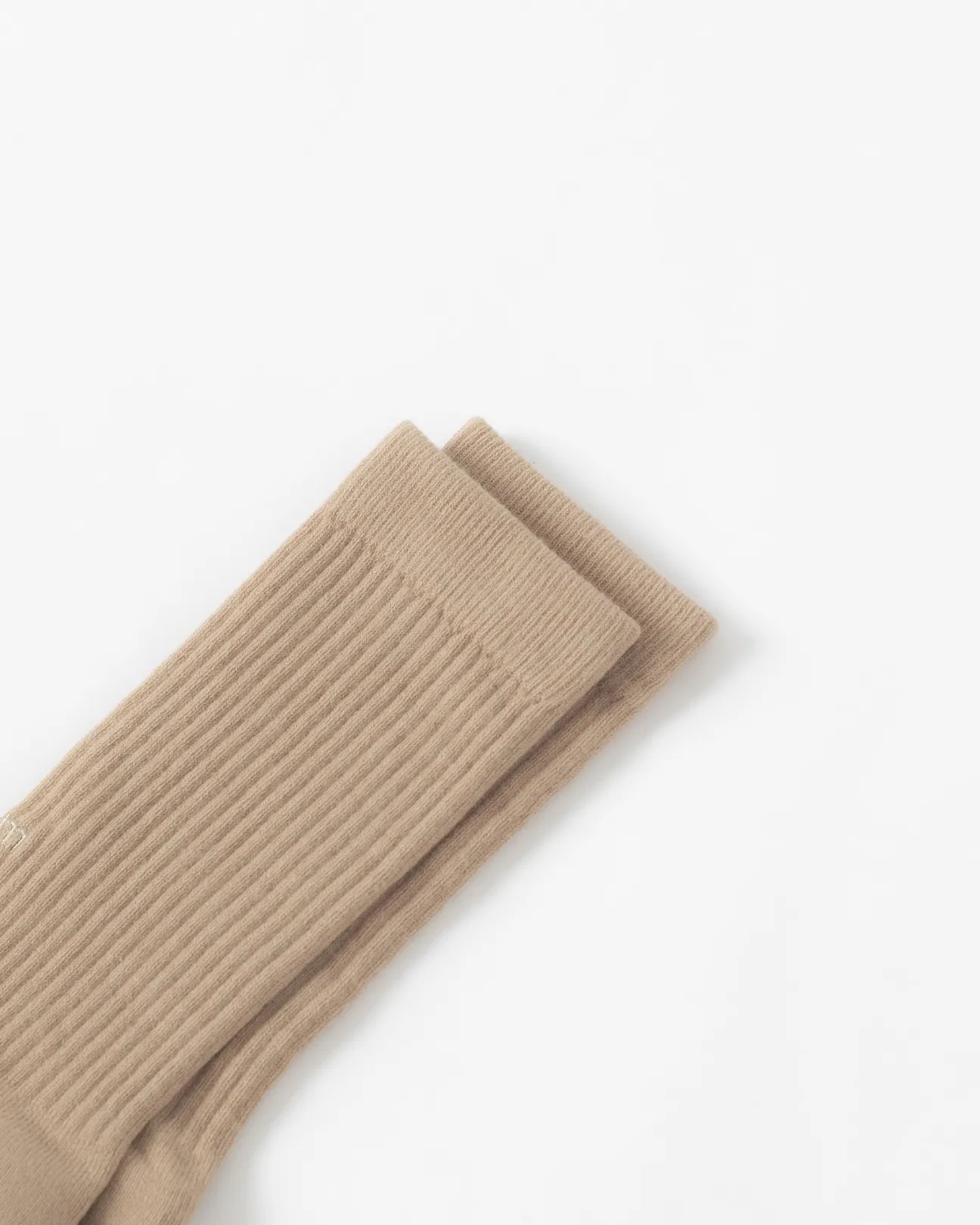 Faam ESSENTIAL CREW 茶褐