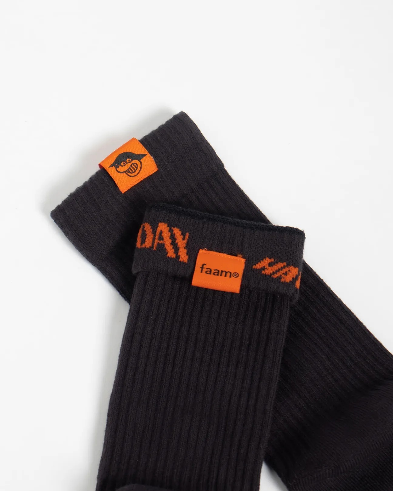 faam® X Dumbo 4952 CREW SOCKS 灰黑 - 登波Dumbo聯名襪款