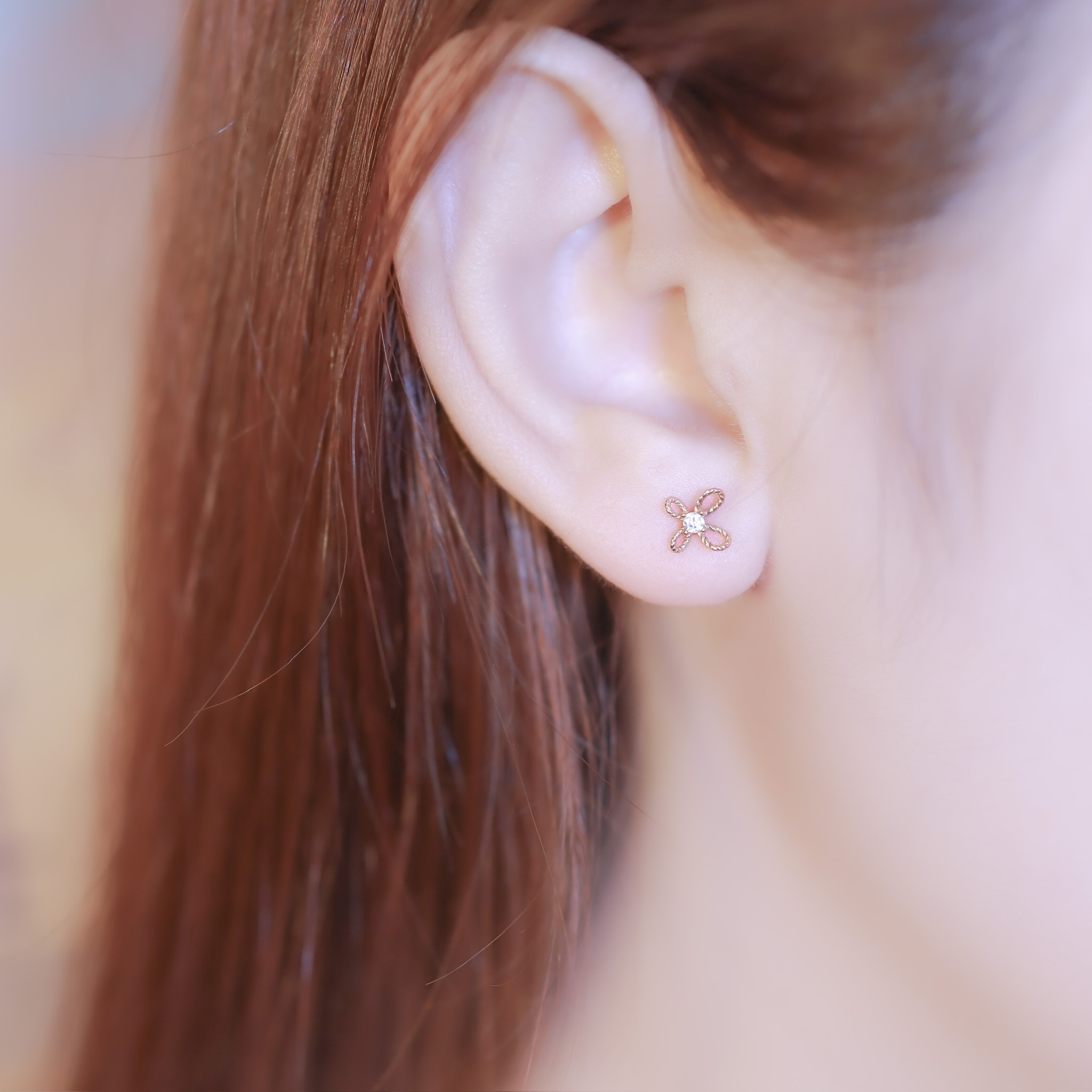 | 925純銀・厚鍍玫瑰金 | 隨風小花耳環 | EA0449 |