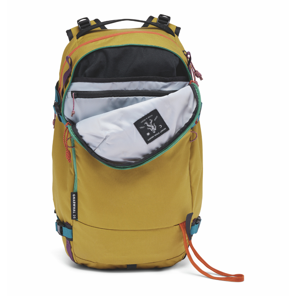 Mountain Hardwear Packs and Bags / Gnarwhal™ 25L Backpack / 暗銅黃 (MHW2044011236)
