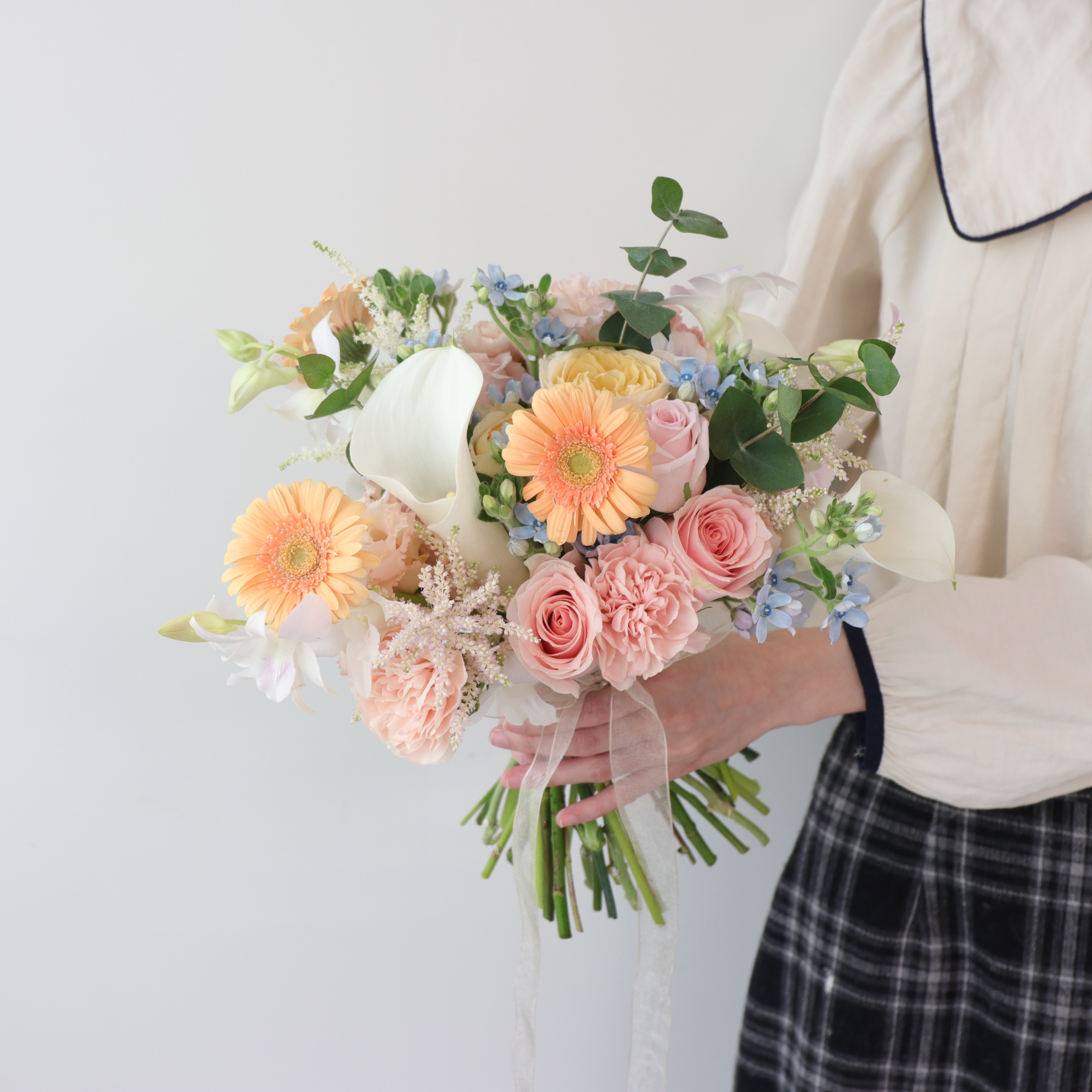 Wedding bouquet -粉橘色系分束捧花🕊