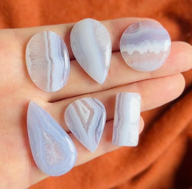 [原石] 藍紋瑪瑙石英 水晶墜面