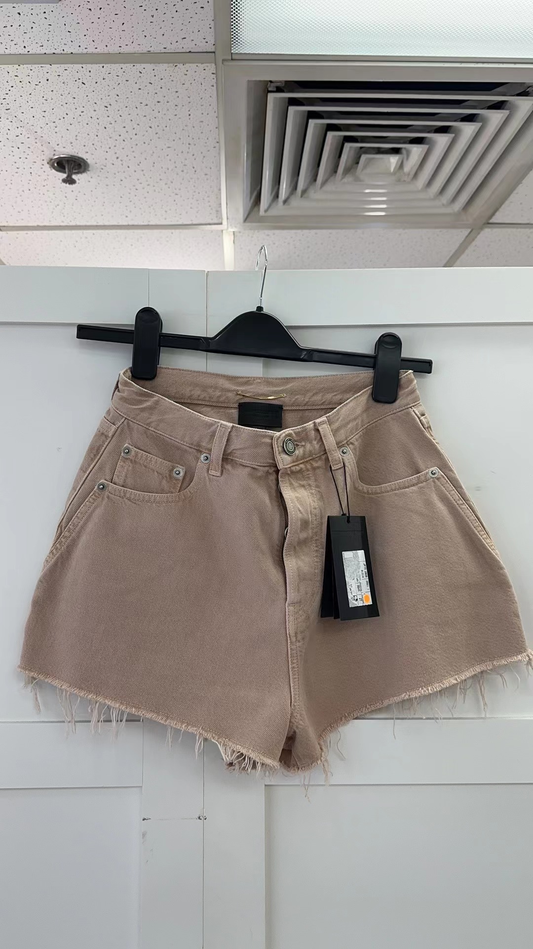 Sanit Laurent 灰粉色短褲 -M