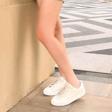 23158-KT Sanrio Hello Kitty 蝴蝶結暗花休閒鞋#TW-AS23-923003 奶茶色