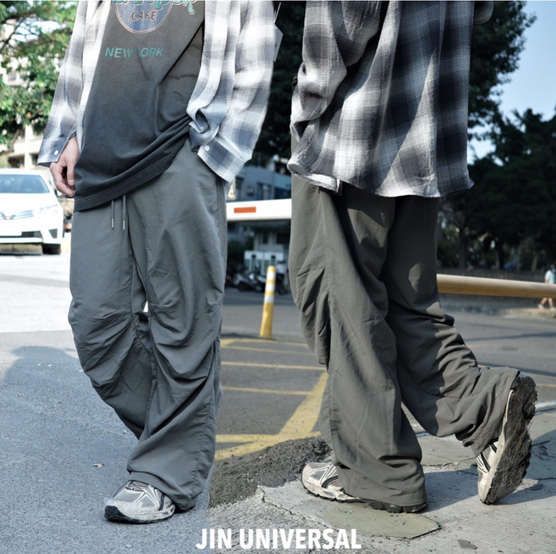 🇰🇷 JIN UNIVERSAL (SALE) 抓皺設計 闊腿 調節縮口 尼龍長褲 長褲
