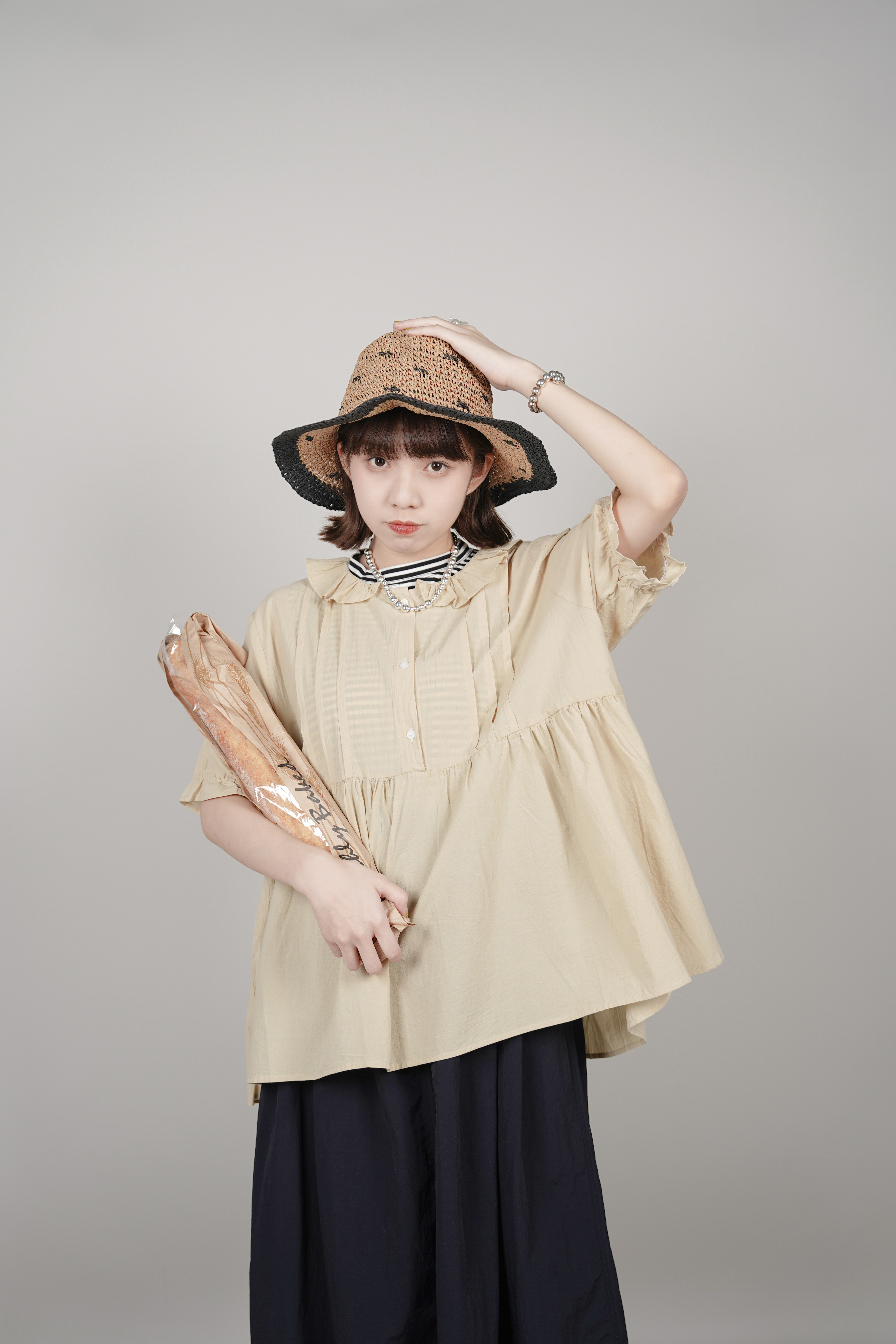 小荷葉領半開薄上衣