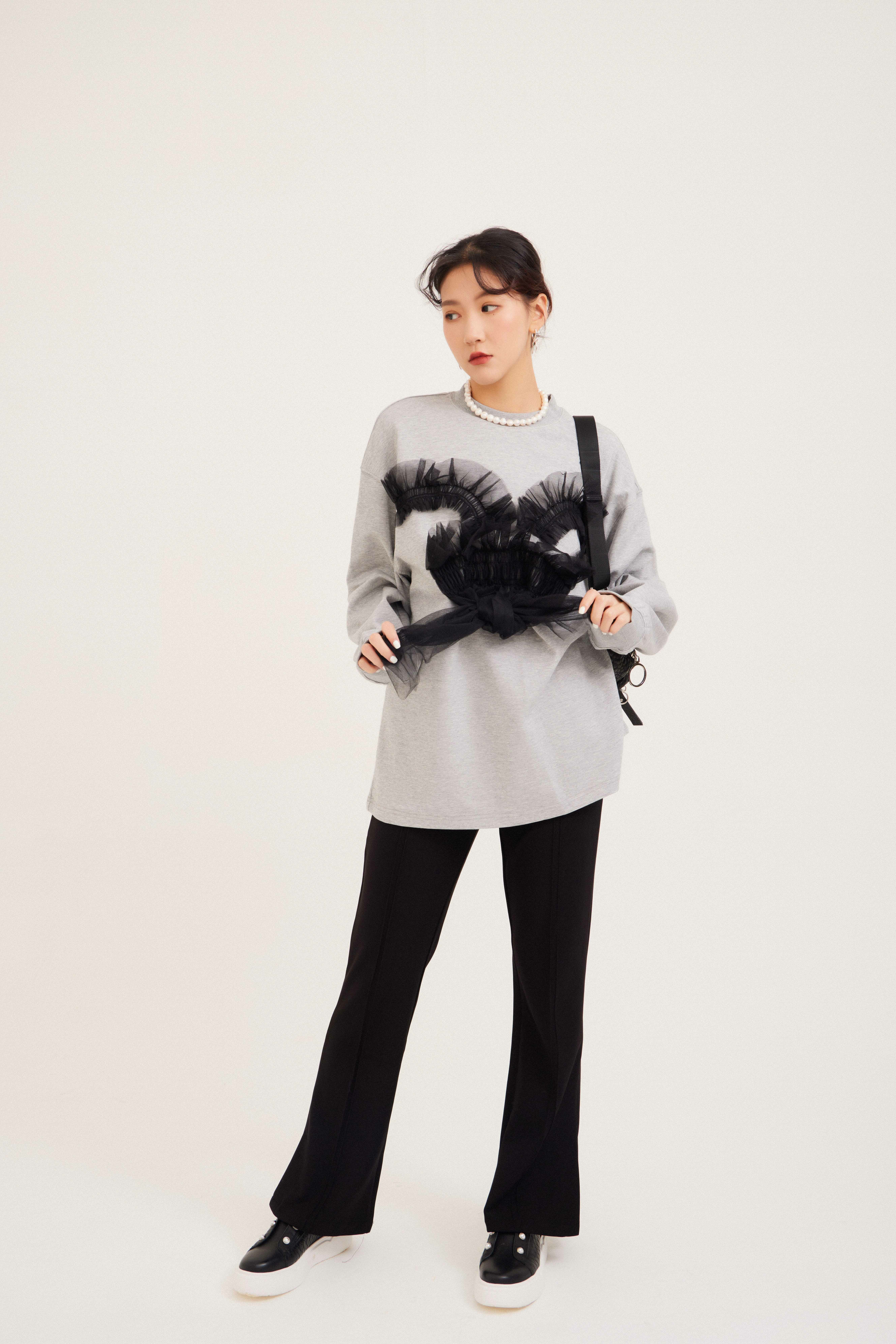 黑網紗裝飾衛衣 (現貨款式）