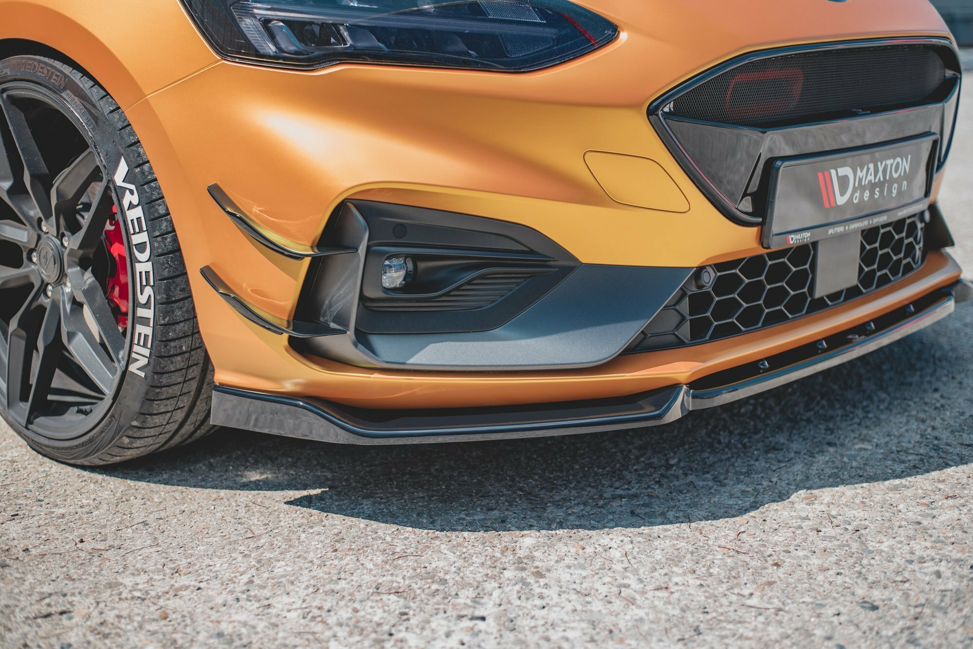 MAXTON DESIGN V7 前下巴 FORD FOCUS ST MK4 2019-