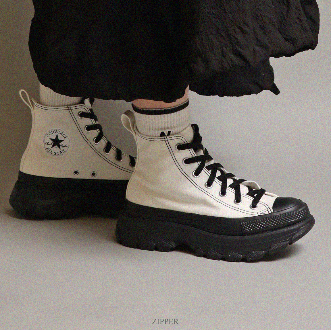 日本限定CONVERSE ALL STAR Ⓡ TREKWAVE HI 高筒黑白