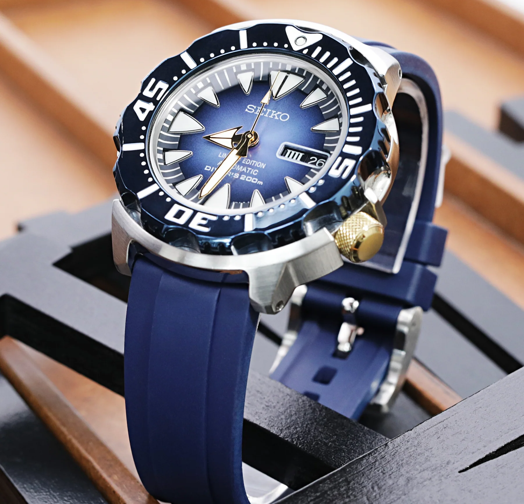 萬年鐘錶 - 太空人錶帶 錶帶寬20MM平口各大品牌代用橡膠錶帶 階梯型 海軍藍色FKM橡膠快拆錶帶 FKM08B-20A18PBU66