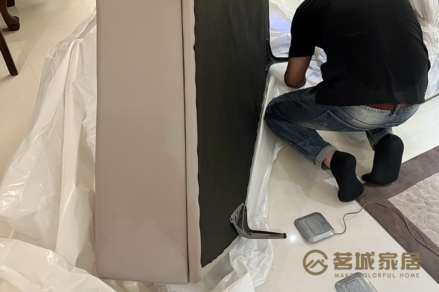 茗城家居香奈兒全牛皮沙發