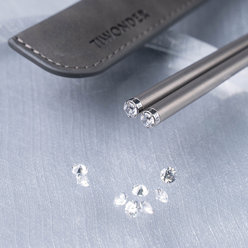 純鈦筷子、莫桑石