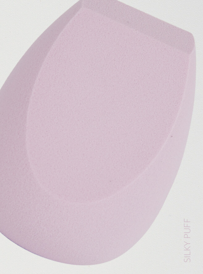 EQUMAL Base Controller Makeup Sponge - 04 SILKY PUFF