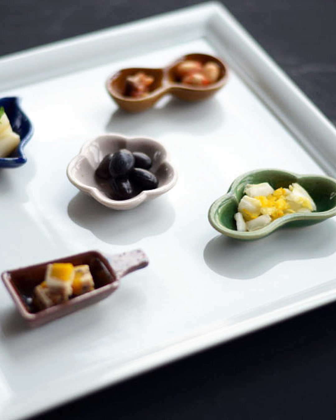 Goshu-engizara mini plate Plum｜studio m'