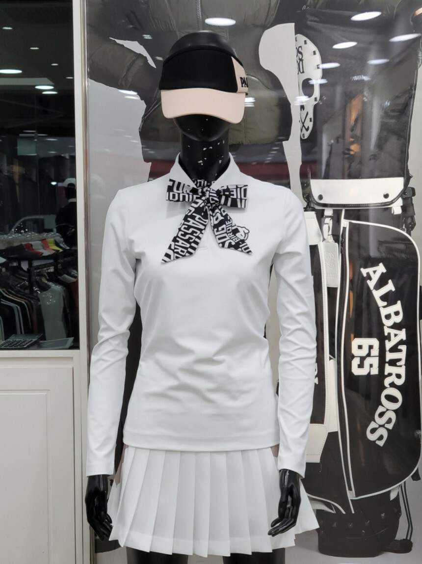 女 9M 韓國Passardi 高球品牌正品/春秋冬款式 優雅圍巾裝飾可愛Polo領長袖/高爾夫球衣