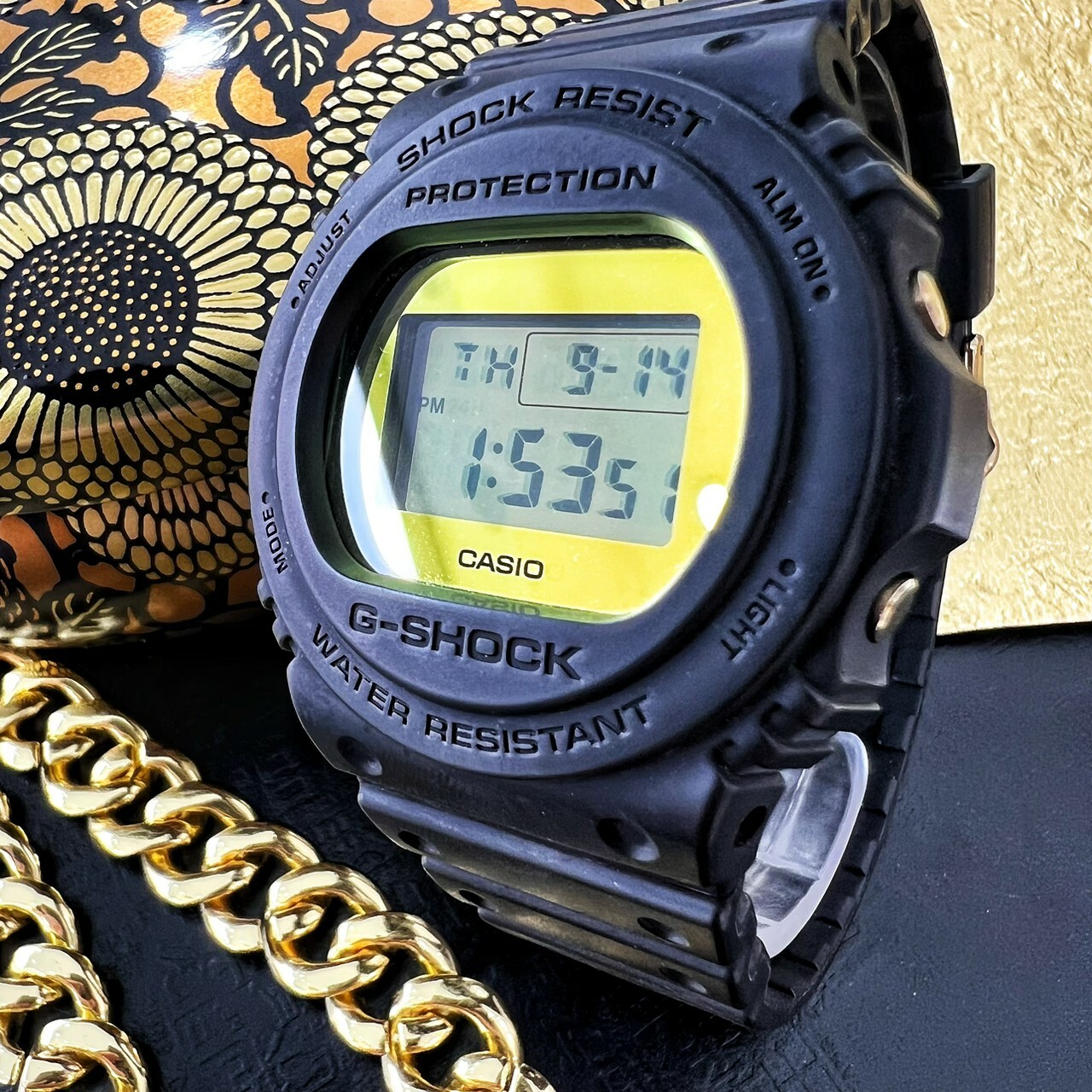 【G-SHOCK】霧面磨砂設計運動錶 DW-5700BBMB-1D 45.4mm 現代鐘錶