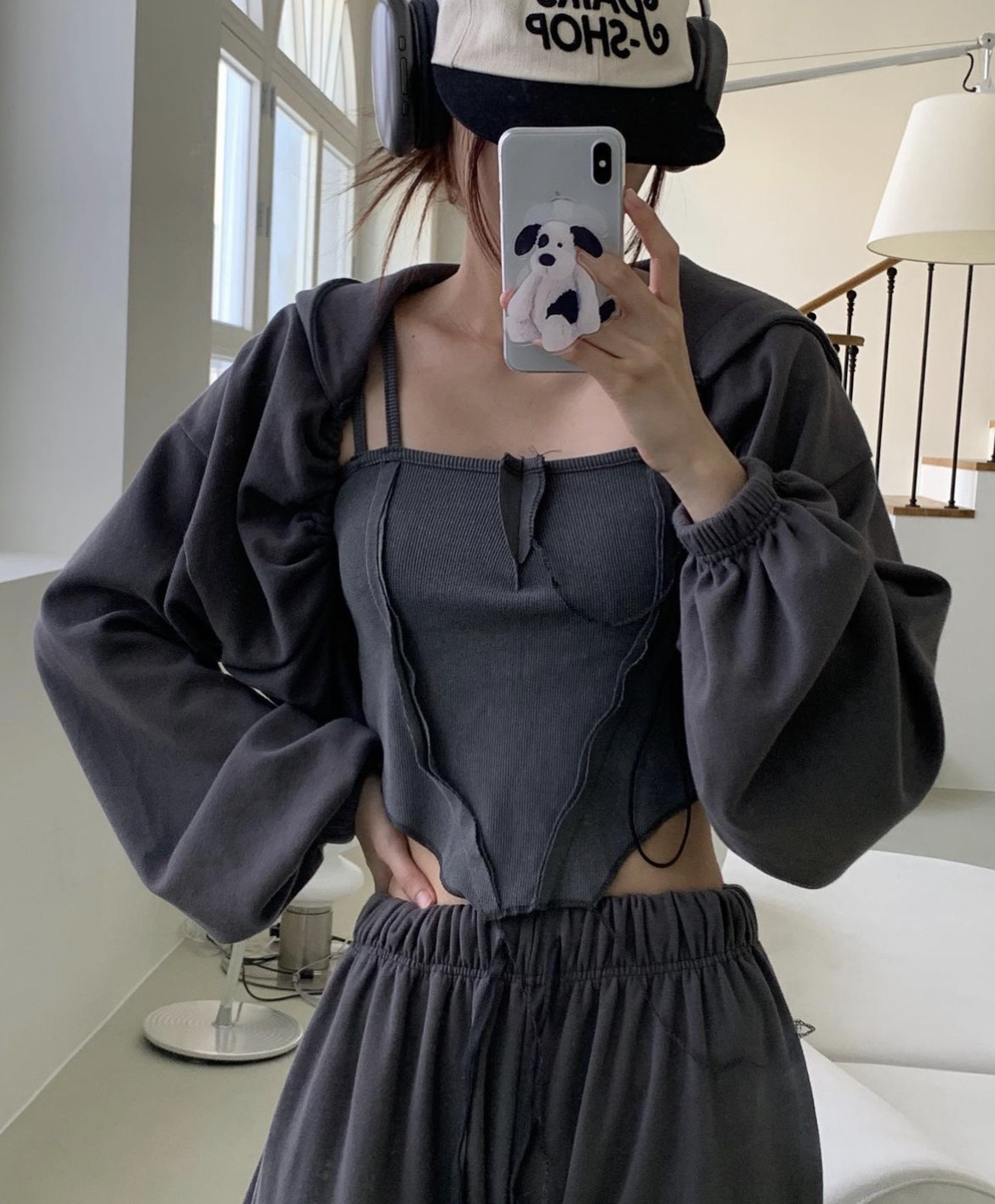 KR POMI HOODIE JACKET