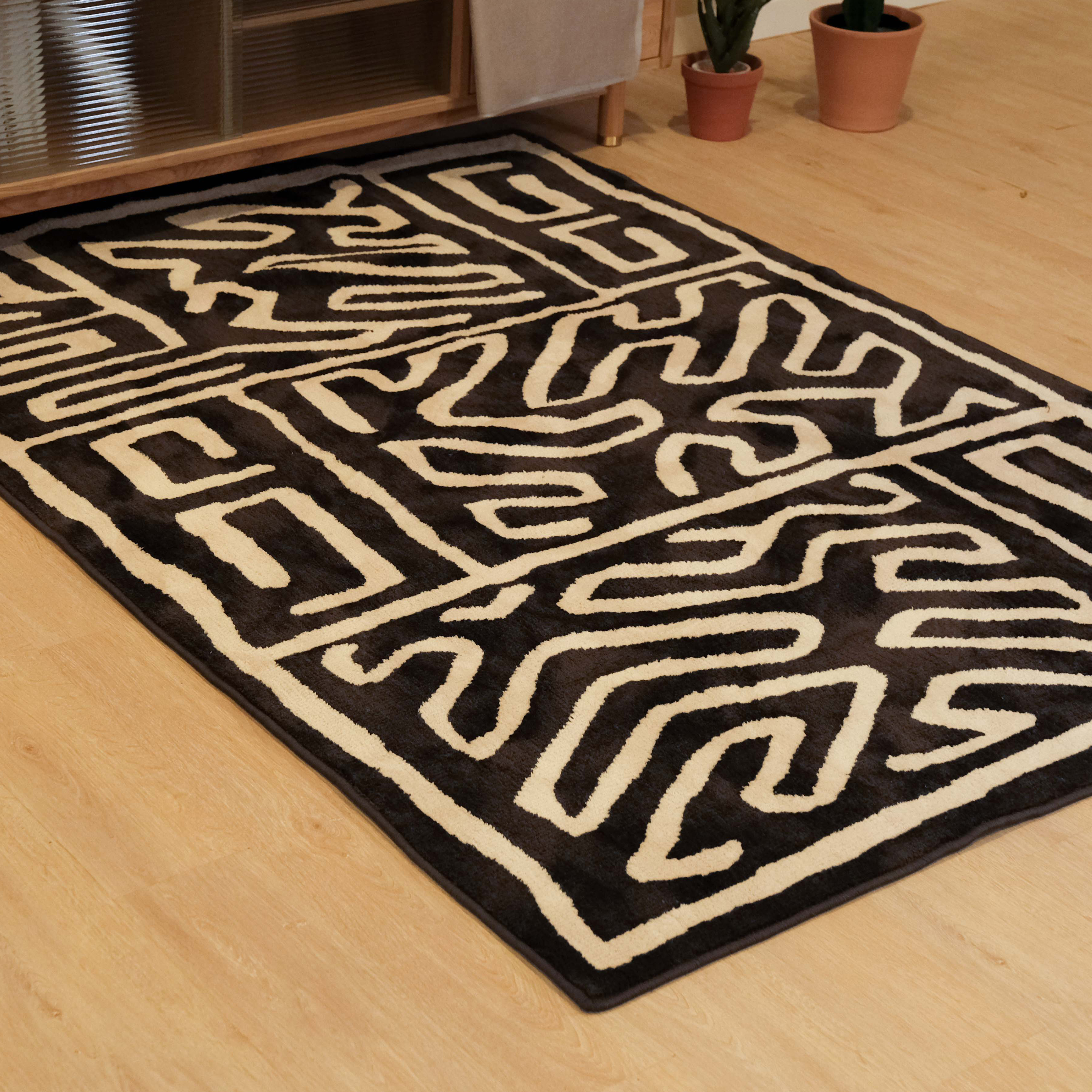 Hasso Rugs BasShu Knitted Rug