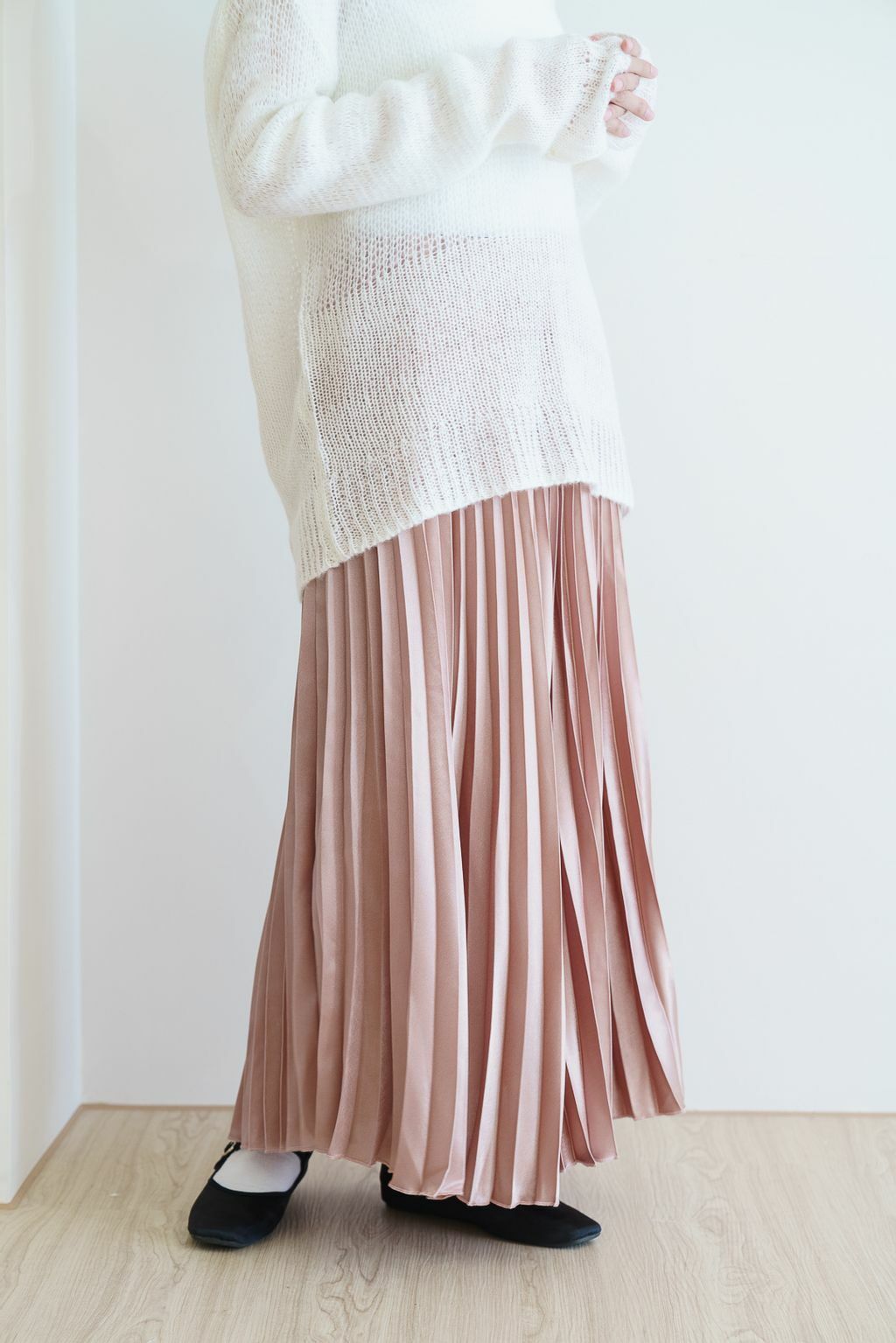 光澤感緞面百褶裙(三色-裸粉)