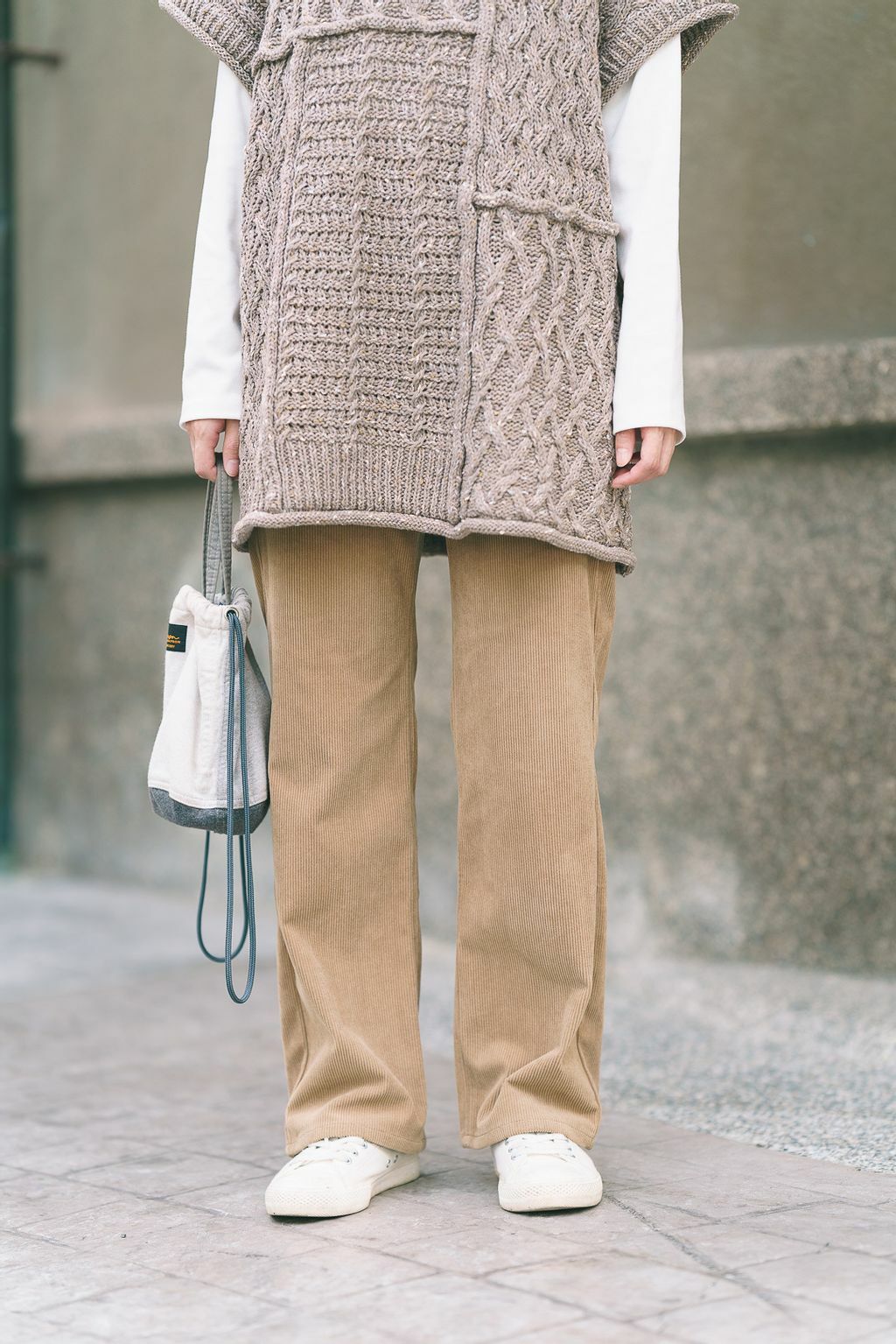 燈芯絨休閒直筒褲(兩色-卡其棕)