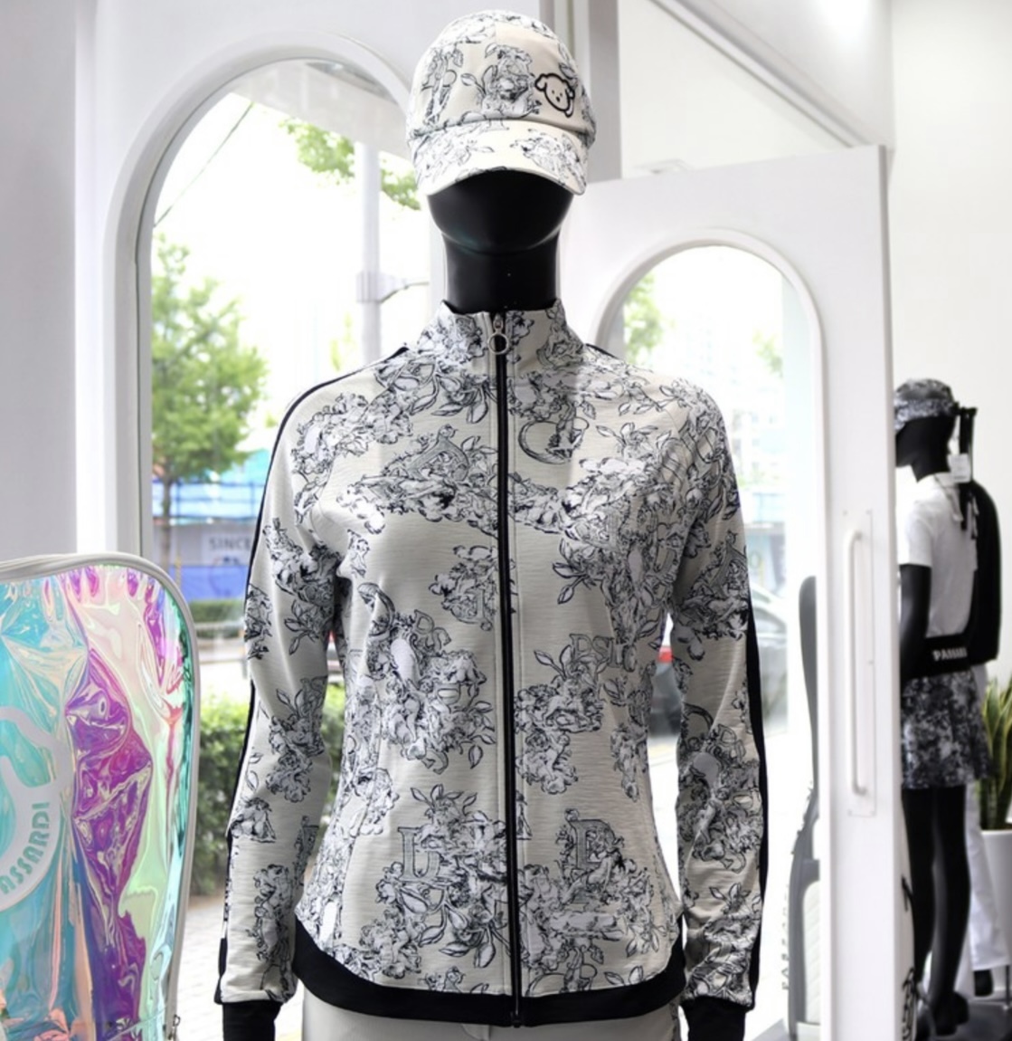 女 303M 韓國Passardi 高球品牌正品折扣/春夏秋款 印花時尚花卉圖騰氣質拉鍊外套/高爾夫球衣 雜誌熱銷款