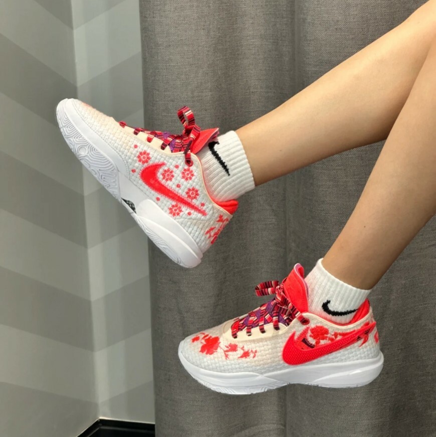 Nike x Mimi Plange LeBron XX PRM EP 20 白牡丹 聯名 實戰藍球鞋 男鞋