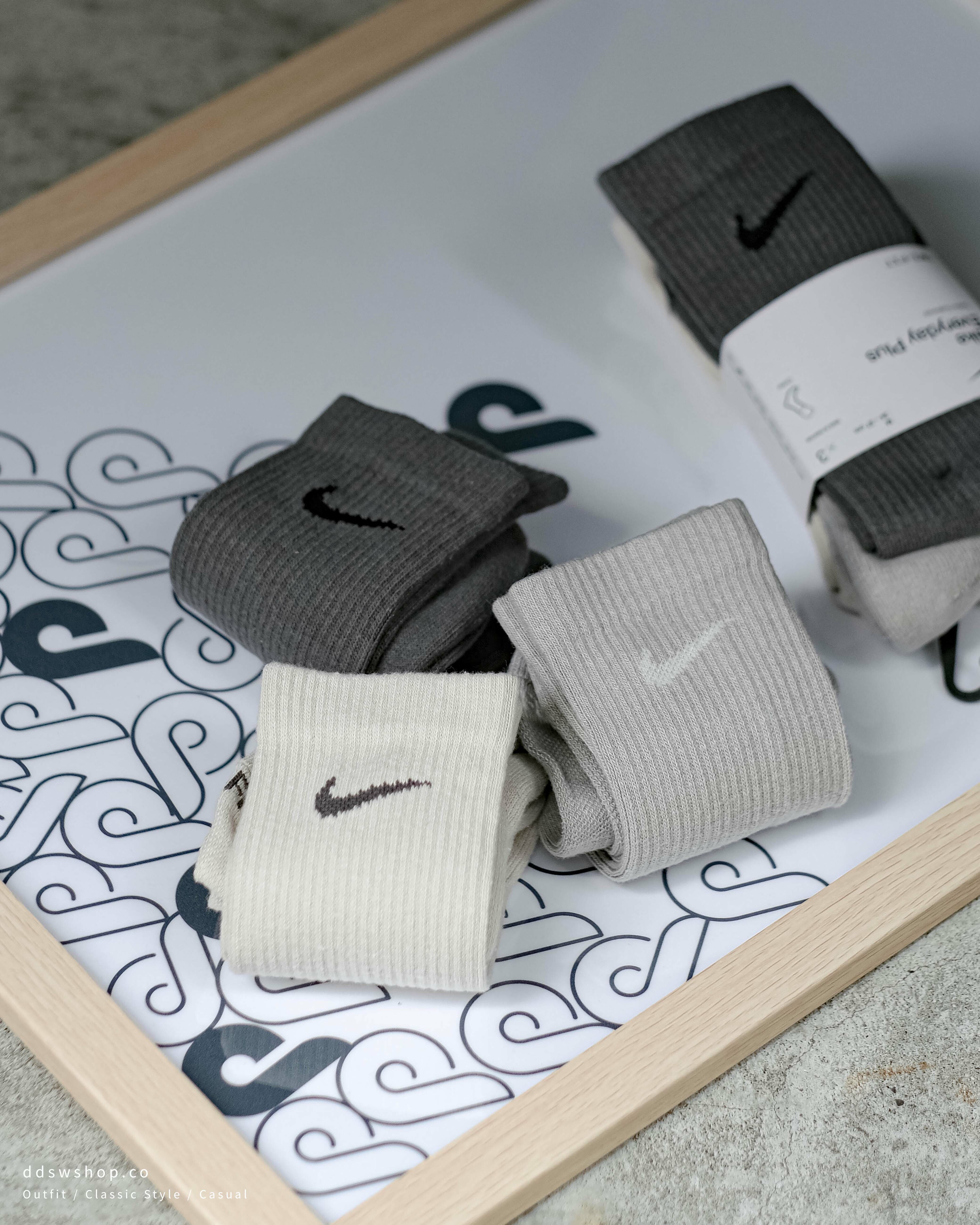 NIKE Swoosh Logo Socks 淺灰 燕麥色 奶茶 三色一組 SX6888-991