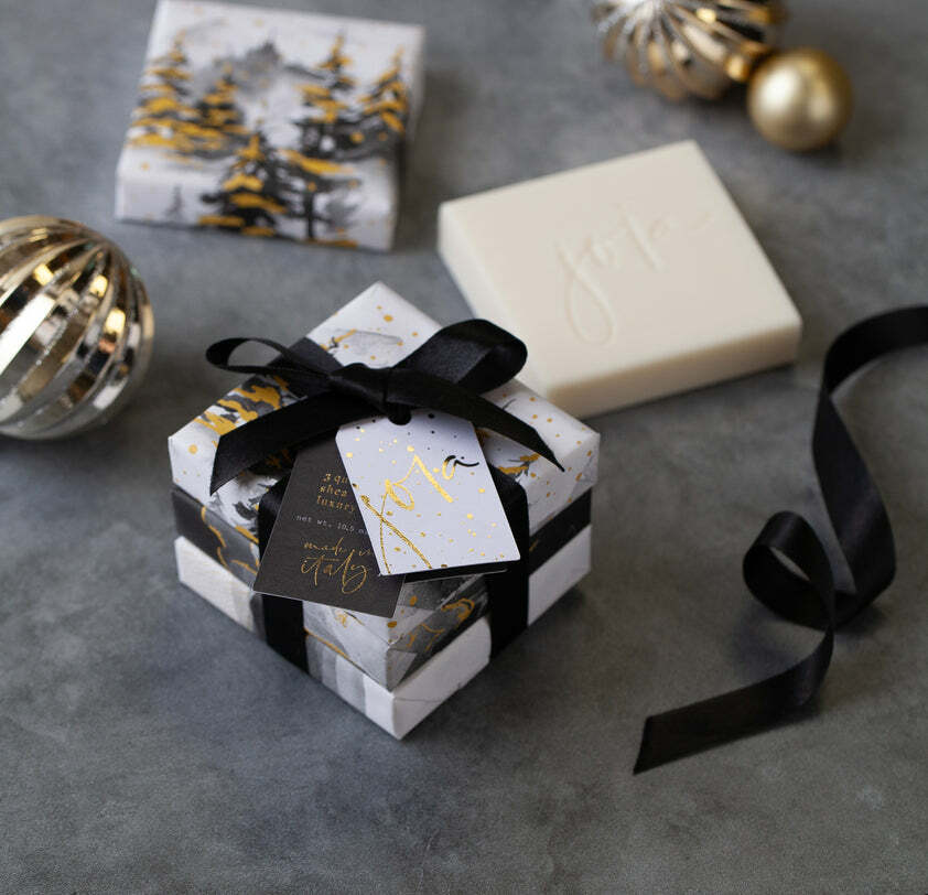 【Pré de Provence】Three Tiered Luxury Soap Gift Set (3 x 100g)