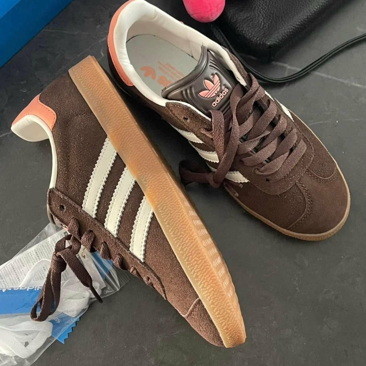 Adidas gazelle 棕粉