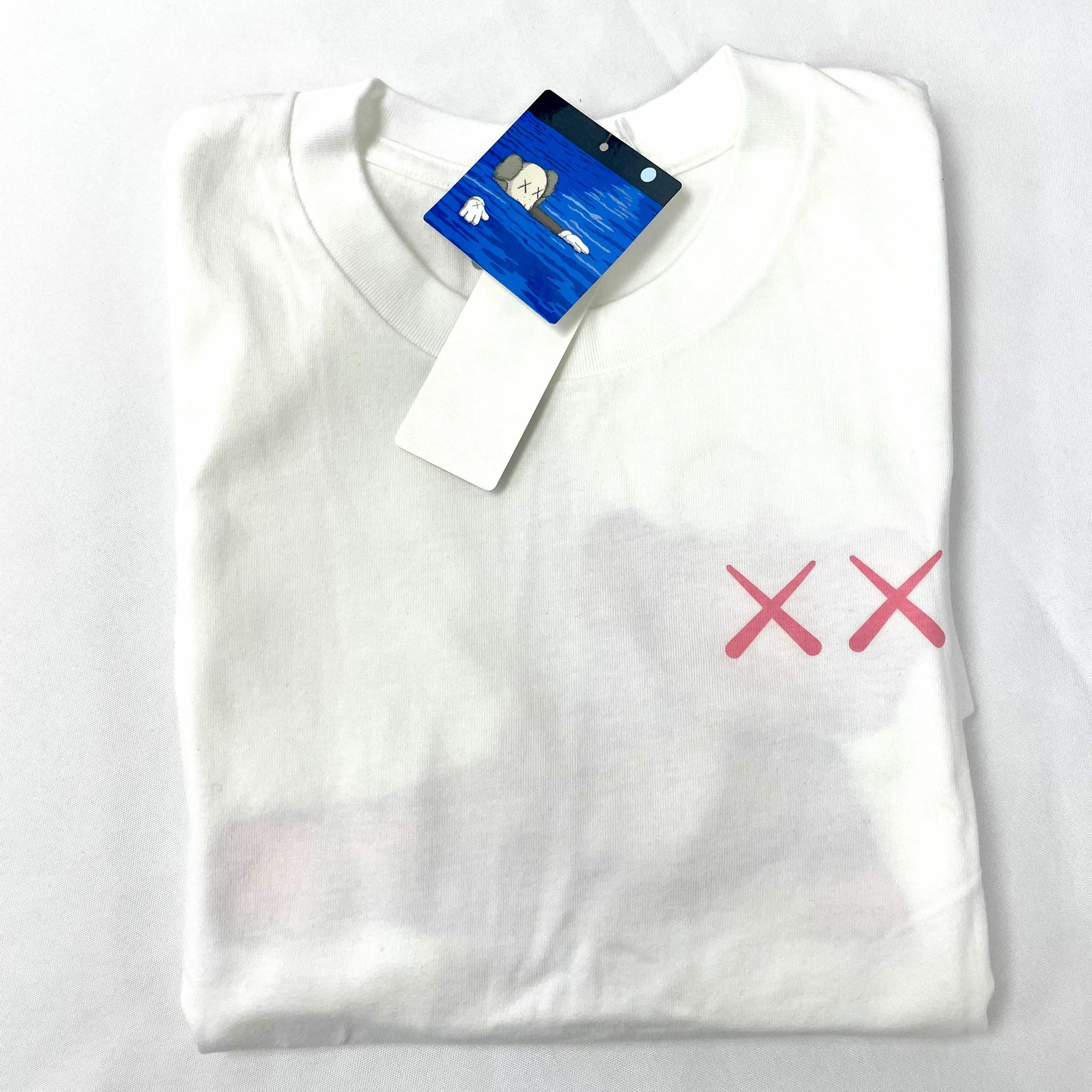 UNIQLO x KAWS UT T-SHIRT PINK (ALDULT /KIDS)