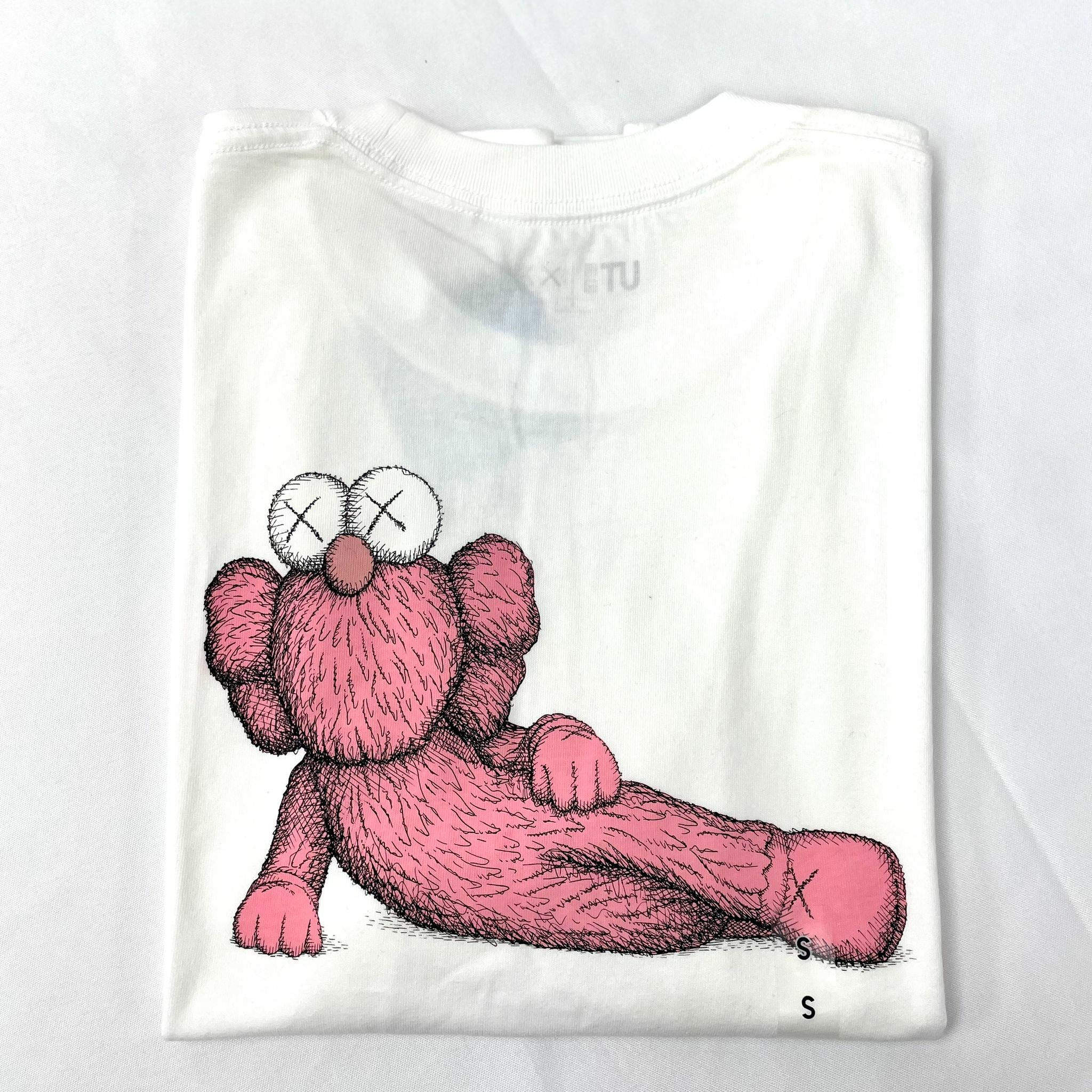 UNIQLO x KAWS UT T-SHIRT PINK (ALDULT /KIDS)