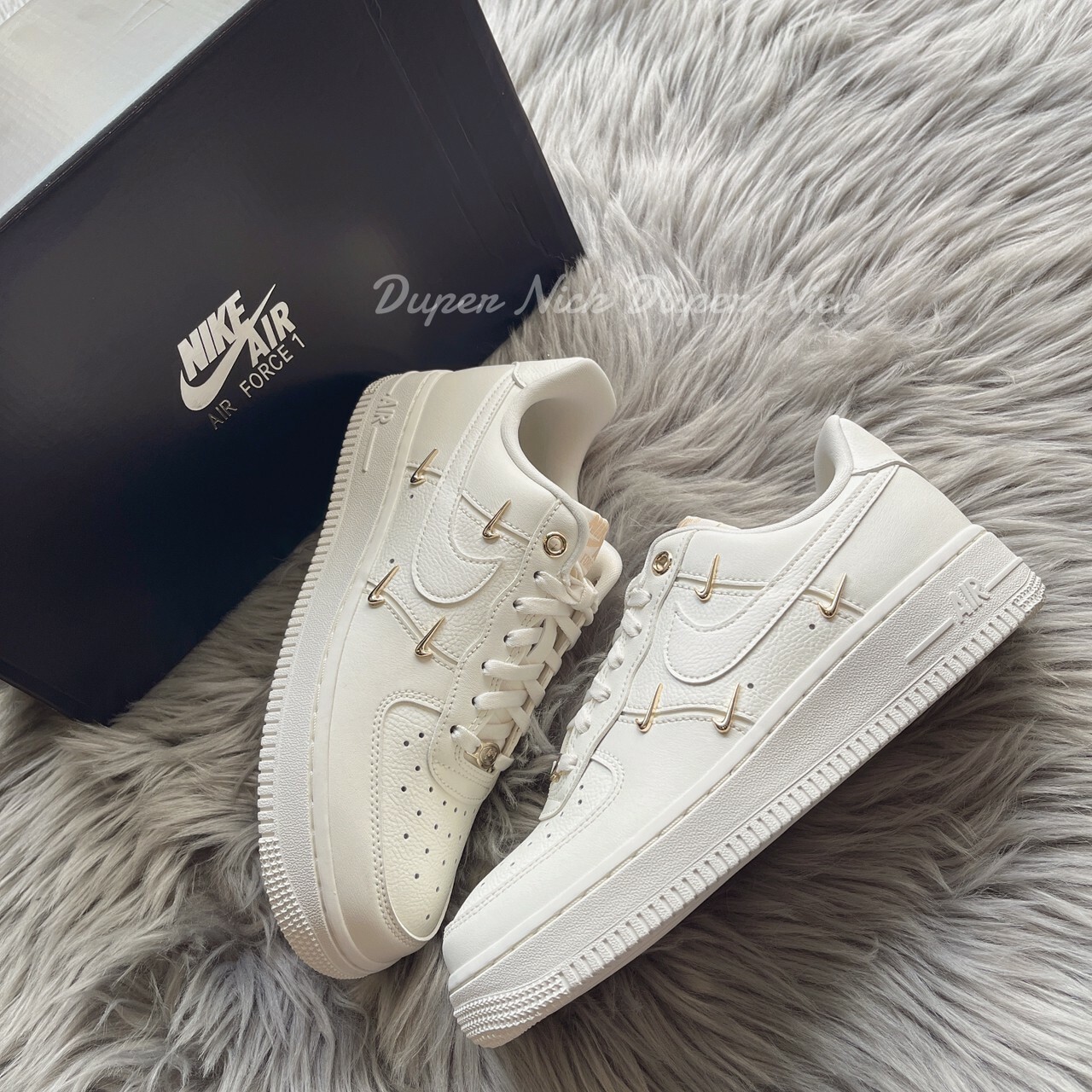 NIKE AIR FORCE 1 全白 四勾 玫瑰小金勾