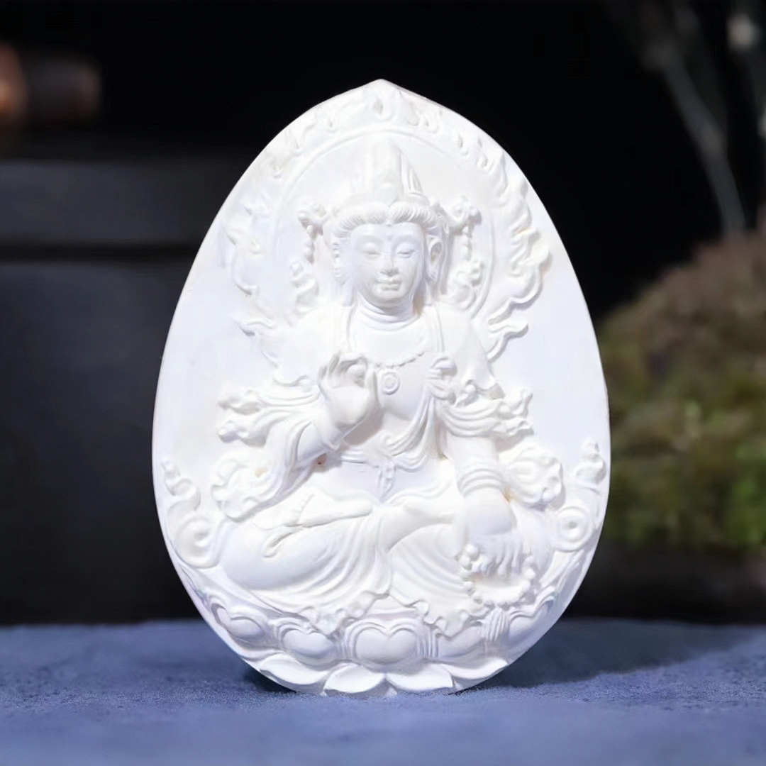 (已結緣)傳家款天然俄羅斯瓷白蜜蠟持珠觀音掛牌—名師精雕