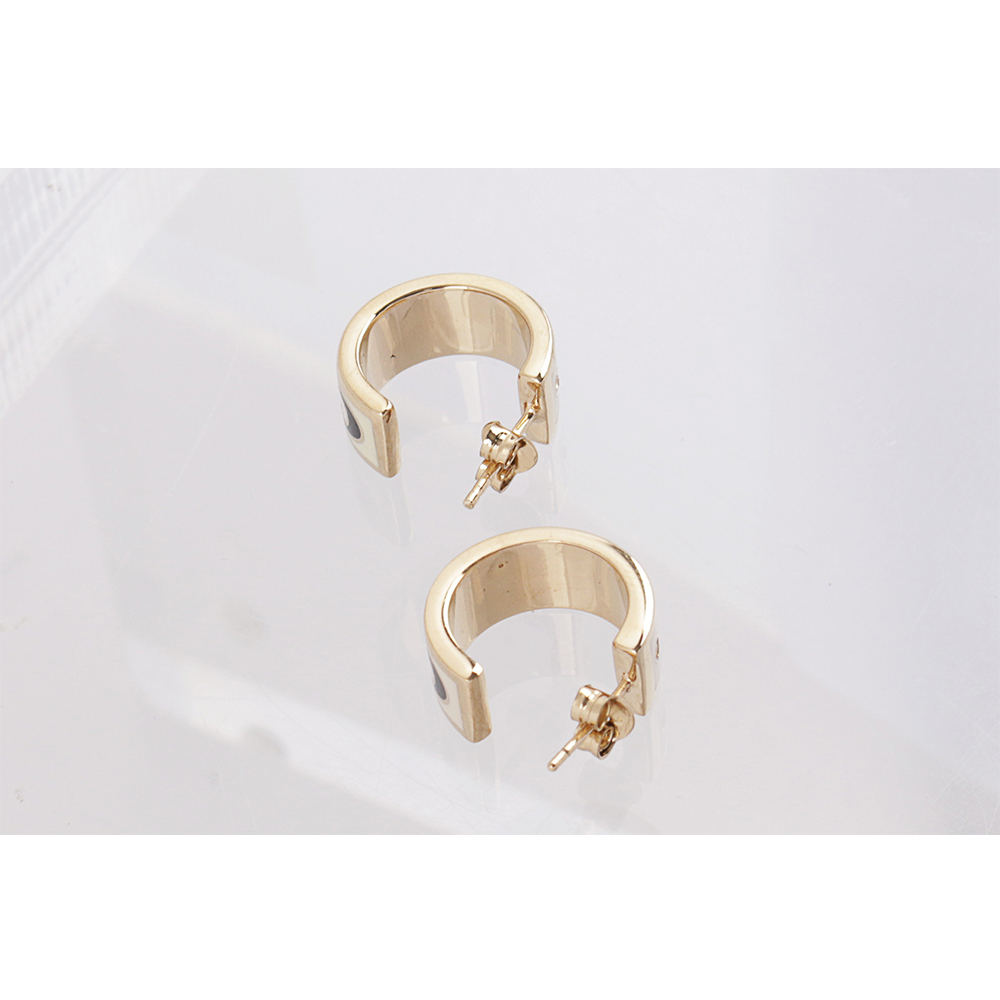 【COACH 】CC Logo 琺瑯及玻璃水鑽環狀耳環(金色/白色) CI903 GDWT