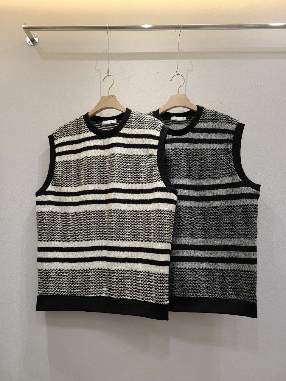 圓領橫紋背心 GAMBLE-0020V