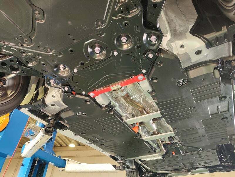 TANABE 底盤前下拉桿 TOYOTA PRIUS PHEV 2023-