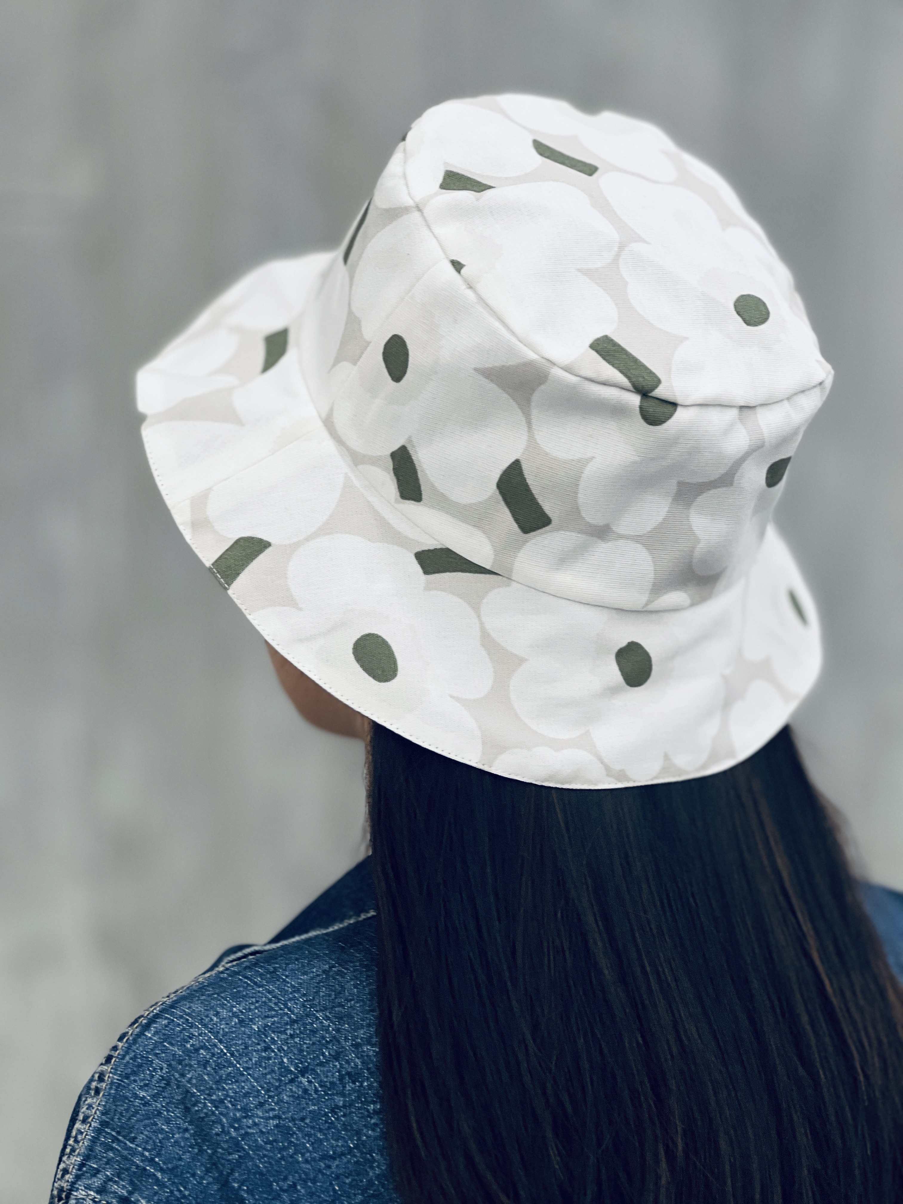 Bucket hat | marimekko limited fabric | beige white x army green