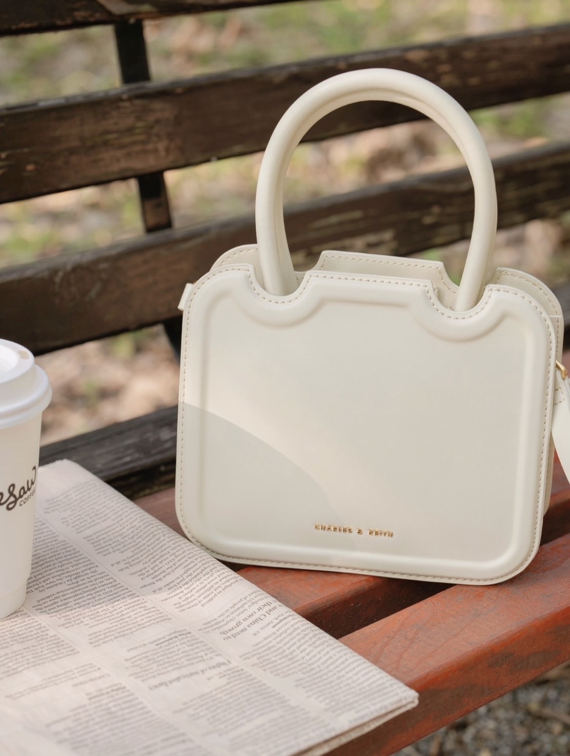 Charles&Keith 小CK 餅乾包 奶油白